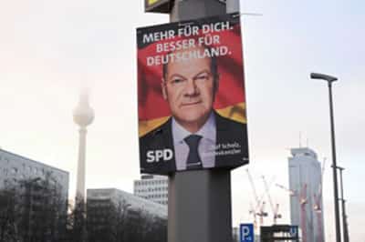 Image for Russian disinformation targets German election campaign, says think-tank