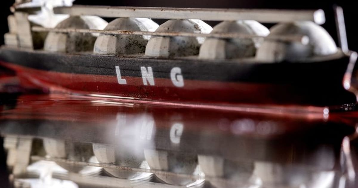 Ukraine Seeks More LNG and Diesel Imports from Greece, Says Naftogaz