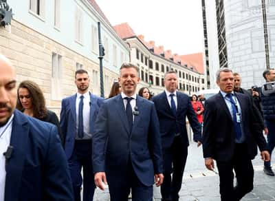 Image for Hungary's Magyar visits Poland on first tour abroad as PM, seeks to reset EU ties