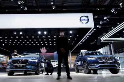 Image for Volvo Cars July sales drop 21.5%, sees improvement ahead