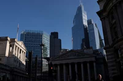 Image for Morning Bid: Spotlight on knife-edge BoE decision