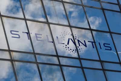 Image for Stellantis delays strategic plan as CEO faces US, EU regulatory hurdles