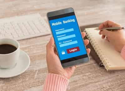 Image for How Can Banks Address the Mobile Banking Outage Trend in 2020?