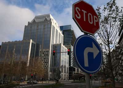 Image for Euroclear sues Russian central bank over €220 billion damages claim