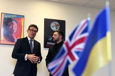 Image for UK firms to use Ukraine battlefield data for AI drone swarm development