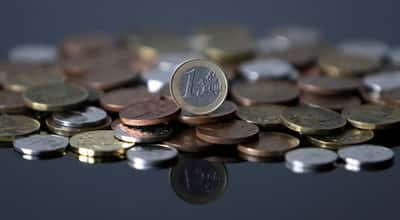 Image for Czech lower house backs return of digital sales registry to boost budget income