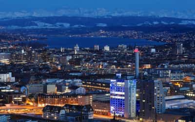 Image for Swiss regulator monitoring banks and insurers after SVB collapse