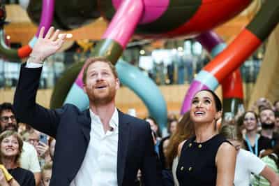 Image for Prince Harry and Meghan to arrive in Australia