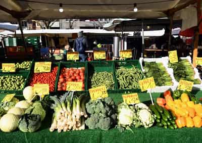 Image for Euro zone inflation falling quicker than thought, data show