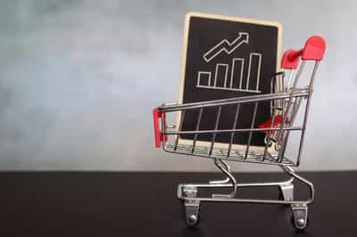 Image for Navigating Market Volatility: Strategies for Retail Investors