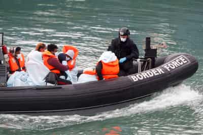 Image for Record number of migrants arrive in Britain by boat on a single day