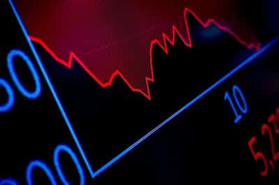 Image for Don't panic yet, investors say, as high-flying AI stocks tumble