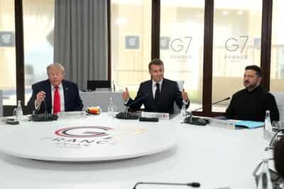 Image for Ukraine's Zelenskiy says he spoke to Trump, Macron after G7 summit