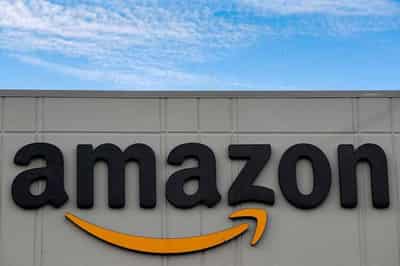 Image for Apple and Amazon resume advertising on Twitter – reports