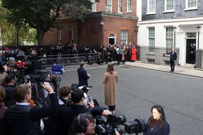 Image for New UK finance minister unveils 'steady as you go' budget