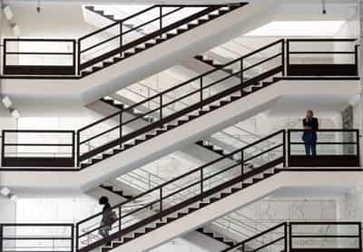 Image for Italy lags peers in women's employment, hampering growth, report shows