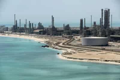 Image for Oil rises for a third day on expectations for fuel demand pickup