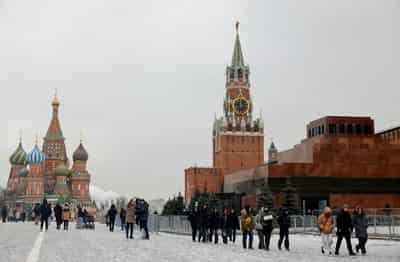 Image for Goodbye Lenin? Russians flock to see Bolshevik leader's tomb before it closes for repairs