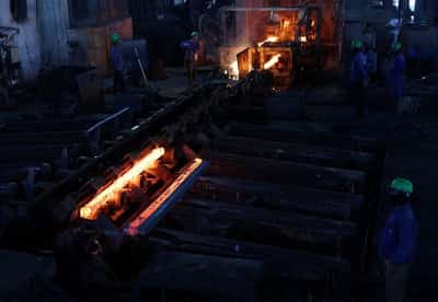 Image for Canada prepares reprisals over U.S. metals tariffs, EU reports progress in talks