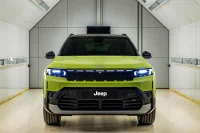Image for Stellantis begins new Jeep Compass production in Italy to revive sales