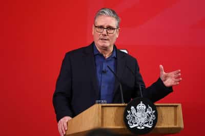 Image for Pressure grows on British Prime Minister Starmer over Mandelson fallout