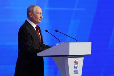 Image for Putin will draft 300,000 new troops after September elections, Zelenskiy says