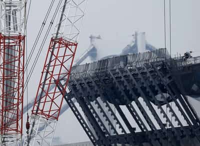 Image for Asian factory activity expands in May on robust global demand
