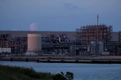 Image for US LNG exports to Europe decline as Asia prices surge