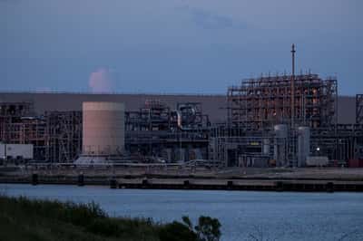 Image for US LNG exports to Europe decline as Asia prices surge