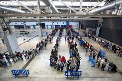 Image for Spain citizenship law for exiles' descendants triggers row over votes