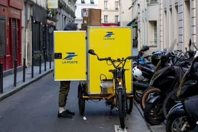 Image for France suspends 2-euro charge on low-value packages as EU fee kicks in