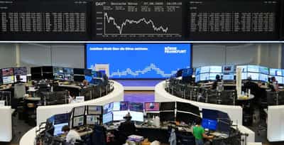 Image for European shares post first weekly loss in four as banks weigh
