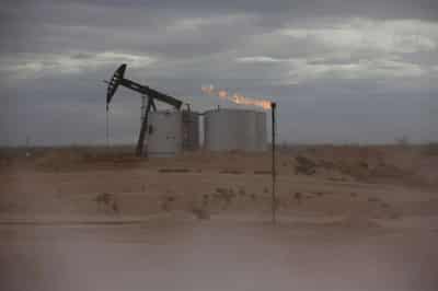 Image for Oil extends gains on OPEC+ supply discipline and demand prospects