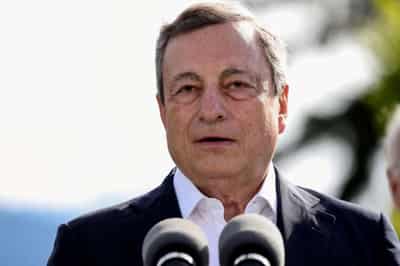 Image for Analysis-Debt-laden Italy looks no less vulnerable as rates shoot higher