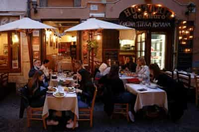 Image for Italy’s services sector contracts in Sept -PMI