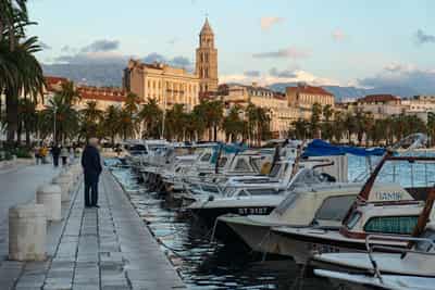 Image for Shareholders say yes to Bollore's Vivendi split project