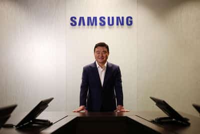 Image for Exclusive-Samsung to double AI mobile devices to 800 million units this year