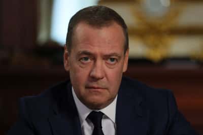 Image for Russia's Medvedev questions US suitability to play role of conflict mediator