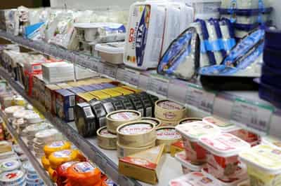 Image for China lowers EU dairy tariffs in final ruling after 18-month probe