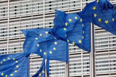 Image for EU eases bank capital rules as ECB warns of ‘cracking’ stability
