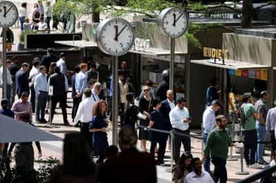 Image for UK consumers borrow more in face of cost-of-living squeeze