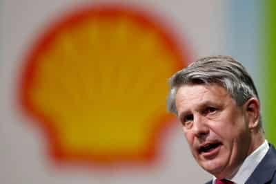 Image for Shell to deepen emission cuts following court ruling, CEO says