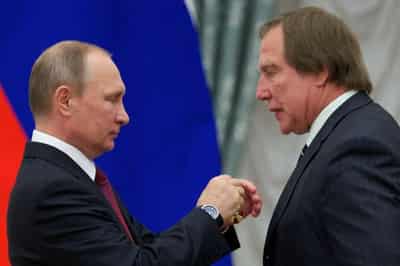 Image for U.S. targets Russian yachts, cellist linked to Putin over Ukraine war