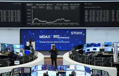 Image for Morning Bid: Markets cling to hopes of a Davos de-escalation