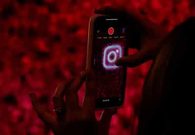 Image for Instagram rolls out teen accounts with privacy, parental controls as scrutiny mounts