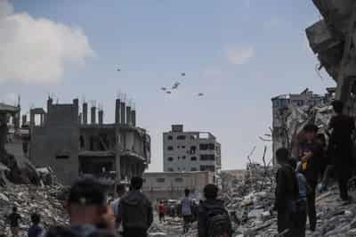 Image for Israeli military prepares to relocate residents to southern Gaza, spokesperson says