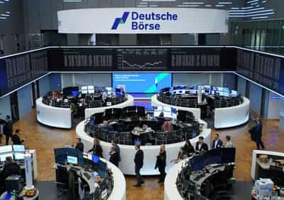 Image for European shares rise as Commerzbank climbs on UniCredit bid; defence stocks up