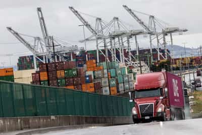 Image for Investors head into Trump tariff deadline benumbed and blase