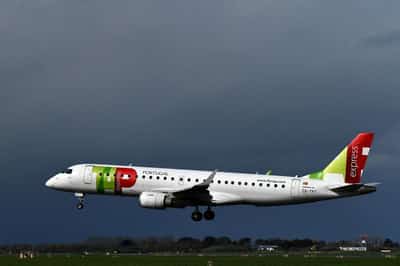 Image for Police raid Portugal's TAP airline in corruption probe