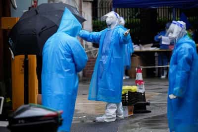 Image for Beijing ramps up COVID quarantines, Shanghai residents decry uneven rules